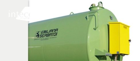 Tanque Combustible con Cuba de Contención del 100% · Almacenamiento Seguro Tanque Combustible con Cuba de Contención del 100% · Almacenamiento Seguro