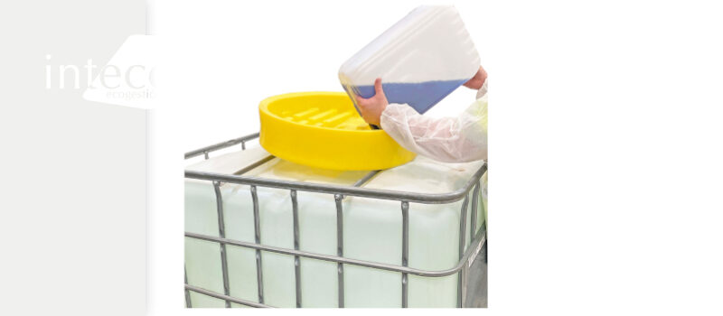 Embudo para GRG 1000L. · Polietileno · Accesorios GRG